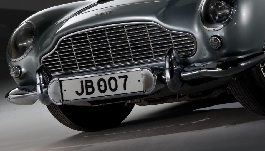 Детали экстерьера Aston Martin DB5 James Bond Edition 1964 года  (фото 50 из 97)